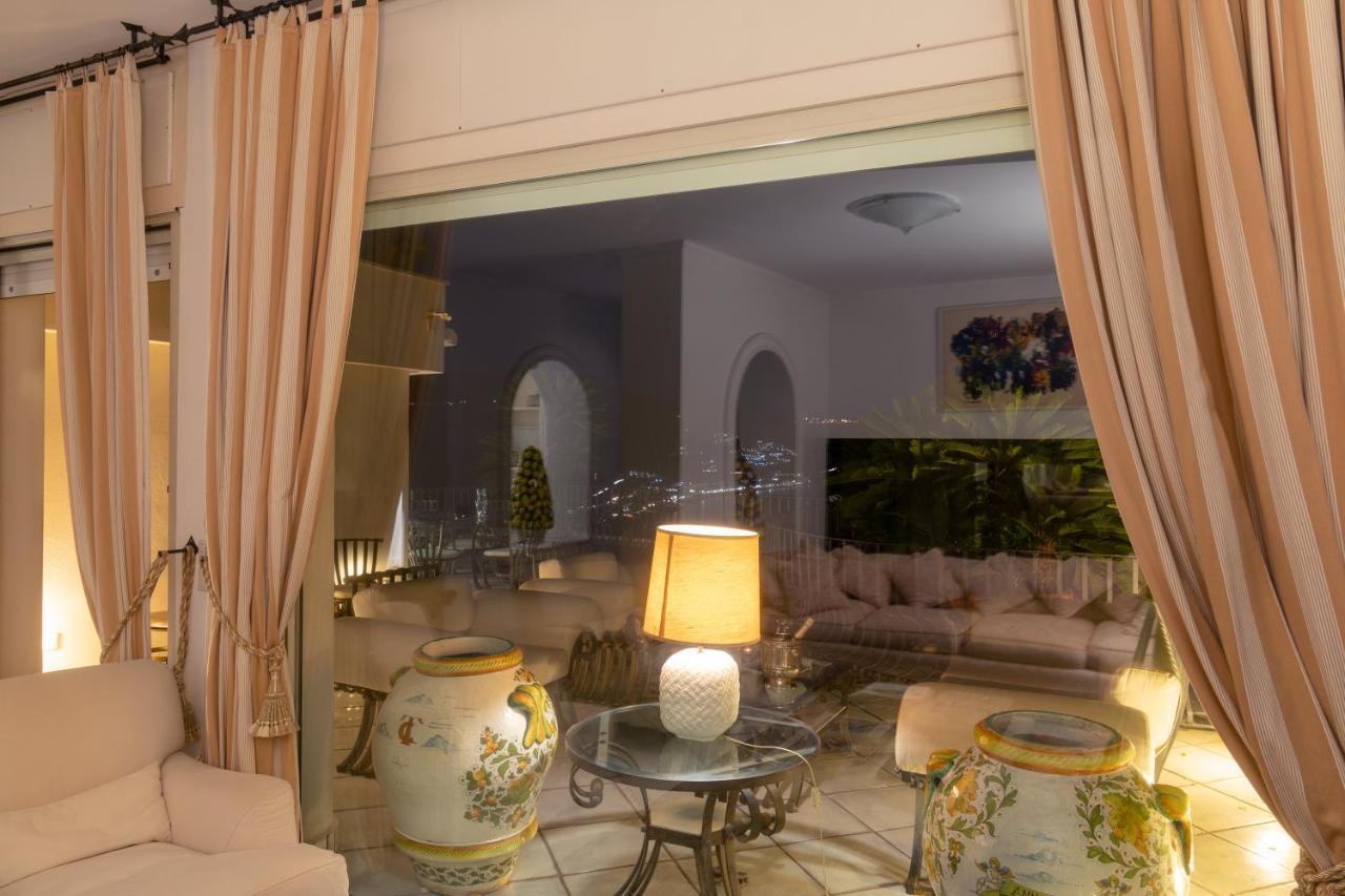 タオルミーナBellavista Houseアパートメント エクステリア 写真
