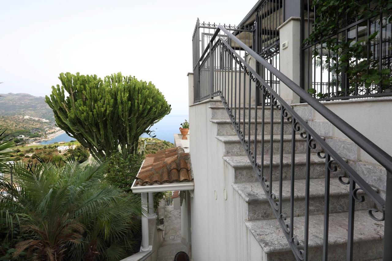 タオルミーナBellavista Houseアパートメント エクステリア 写真